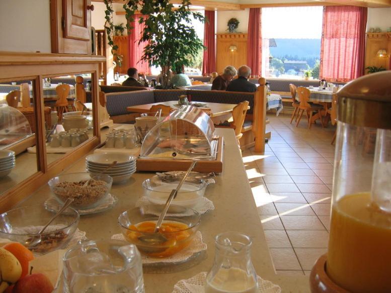 Hotel Pension Sonnenuhr Tauplitz Eksteriør billede